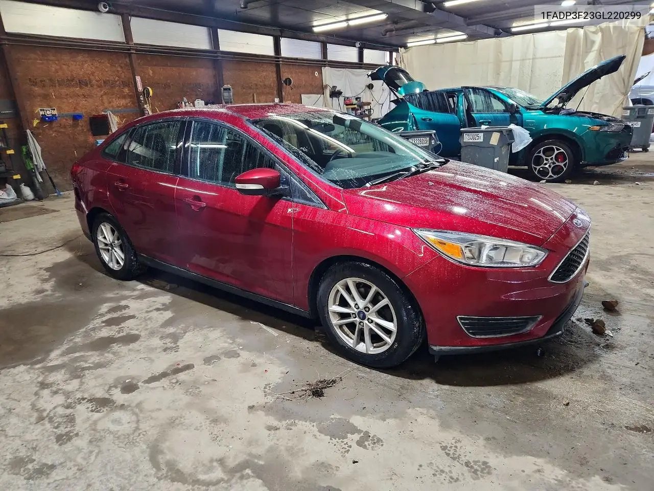 2016 FORD FOCUS VIN 1FADP3F23GL220299 — фото 4