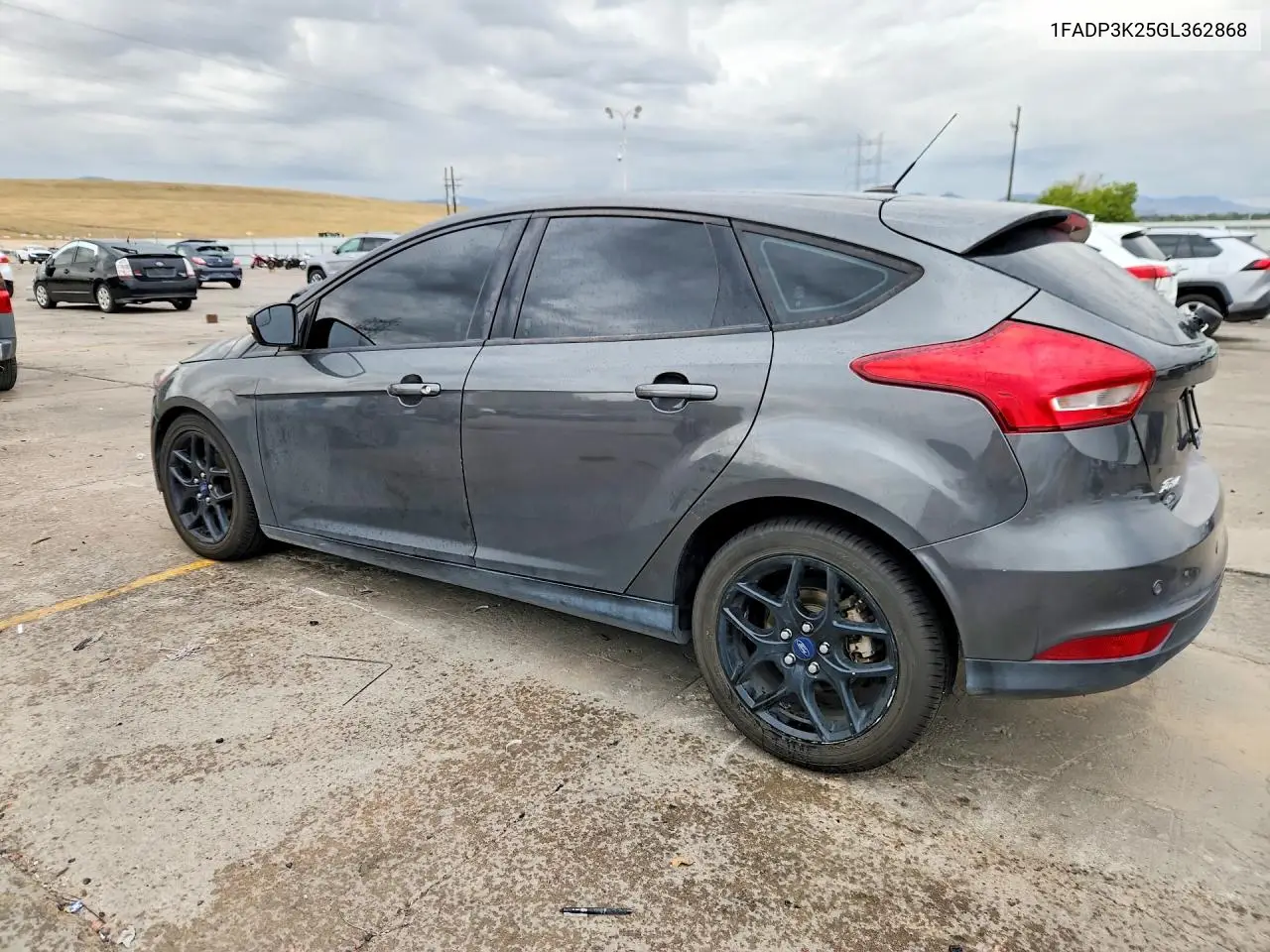 2016 FORD FOCUS VIN 1FADP3K25GL362868 — фото 2