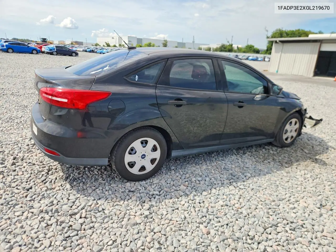 2016 FORD FOCUS VIN 1FADP3E2XGL219670 — фото 3