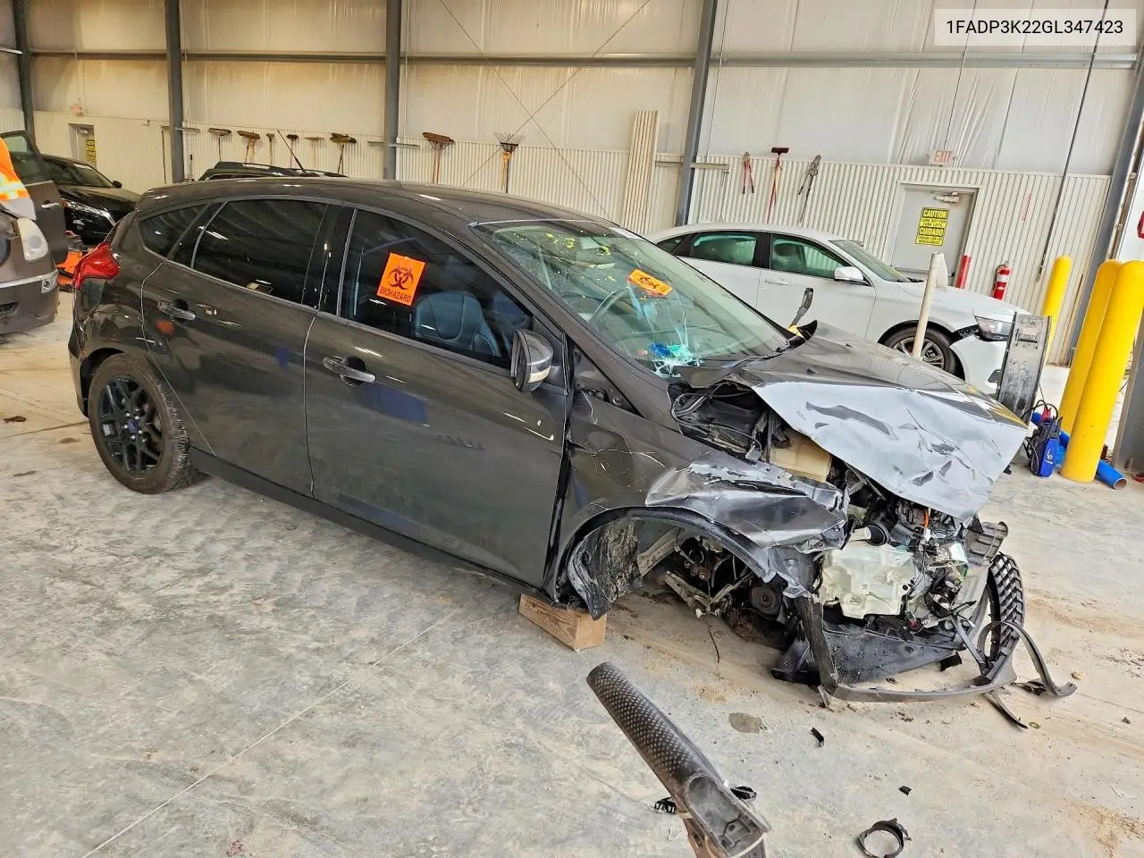 2016 FORD FOCUS VIN 1FADP3K22GL347423 — фото 4