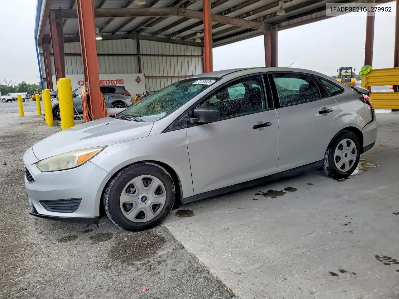 FORD FOCUS 2016, VIN 1FADP3E21GL279952