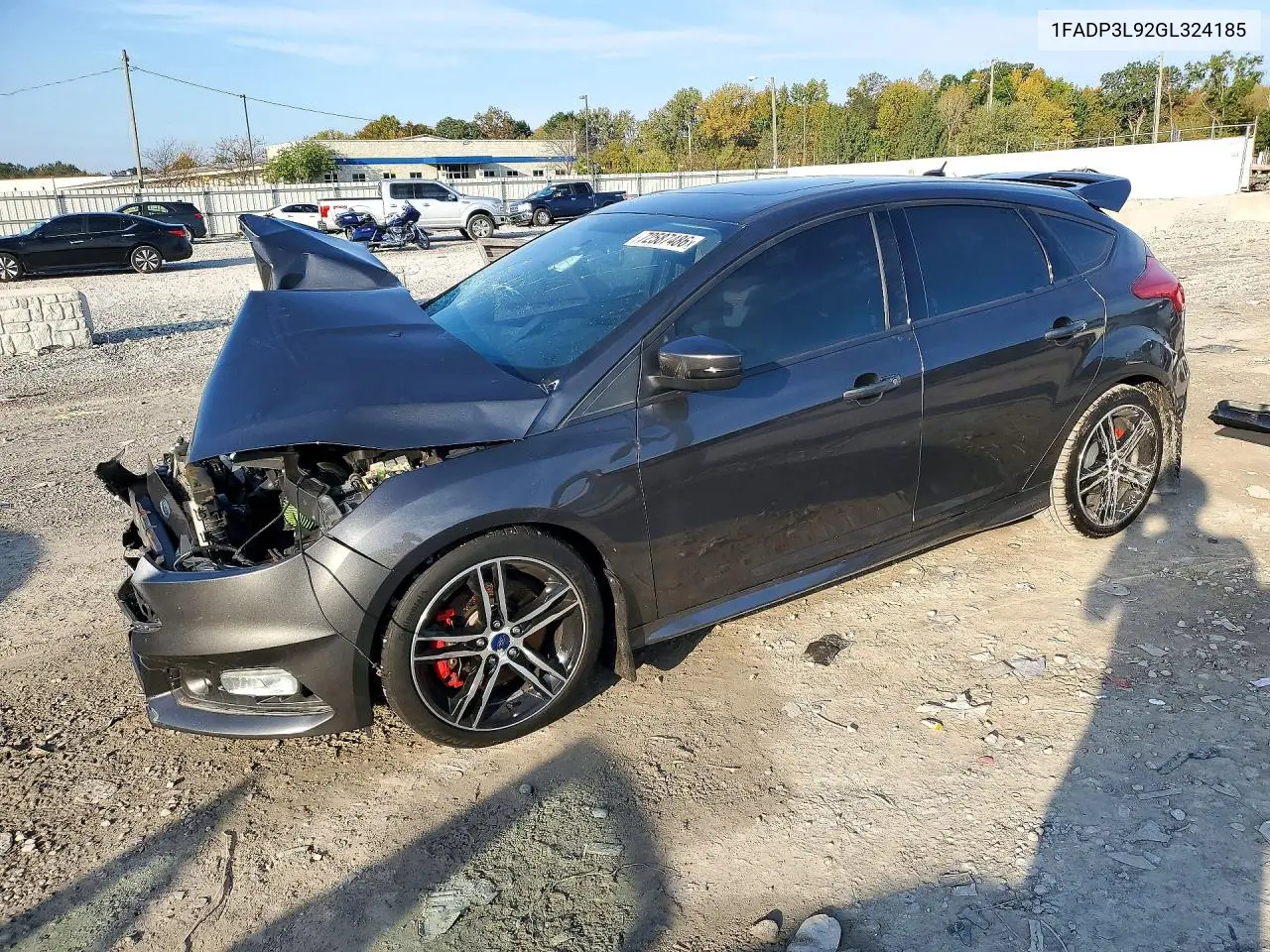 FORD FOCUS 2016, VIN 1FADP3L92GL324185