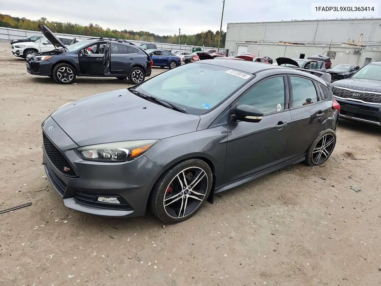 FORD FOCUS 2016, VIN 1FADP3L9XGL363414