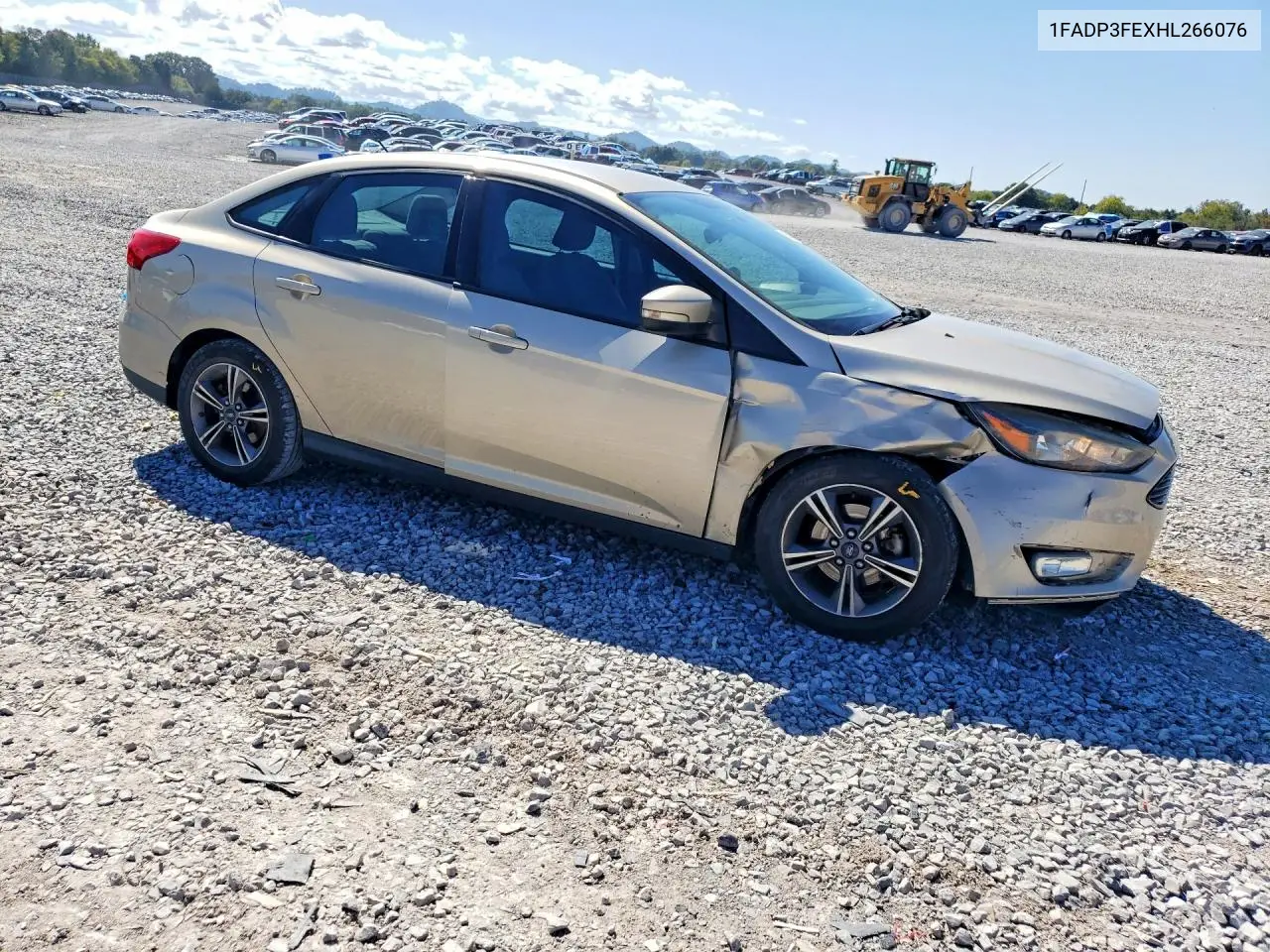 2017 FORD FOCUS VIN 1FADP3FEXHL266076 — фото 4