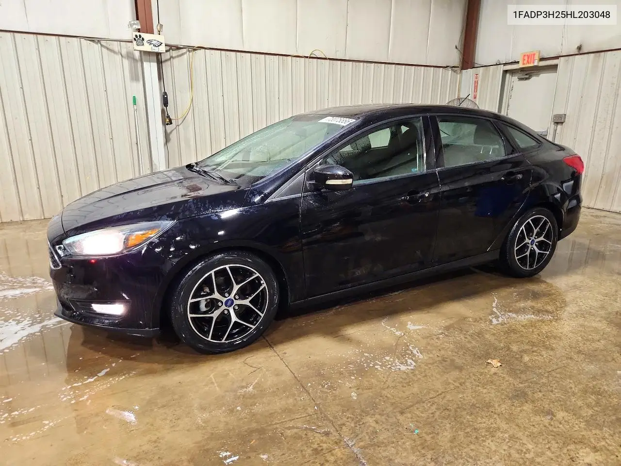FORD FOCUS 2017, VIN 1FADP3H25HL203048