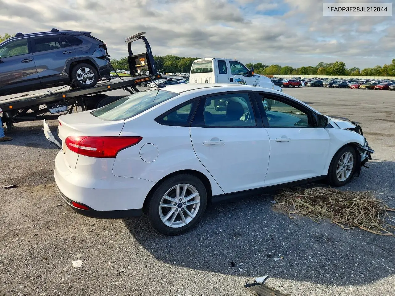 2018 FORD FOCUS VIN 1FADP3F28JL212044 — фото 3