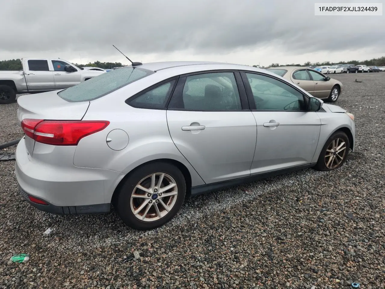 2018 FORD FOCUS VIN 1FADP3F2XJL324439 — фото 3