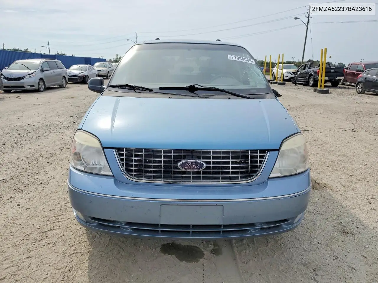 2007 FORD FREESTAR VIN 2FMZA52237BA23616 — фото 5
