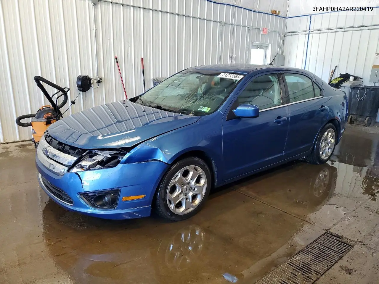 FORD FUSION 2010, VIN 3FAHP0HA2AR220419