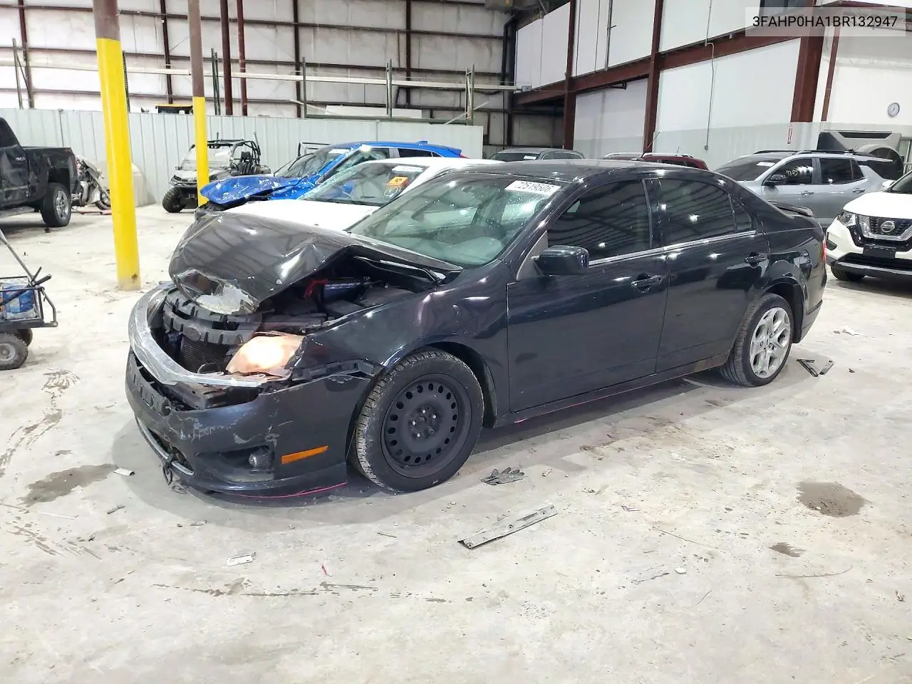 FORD FUSION 2011, VIN 3FAHP0HA1BR132947