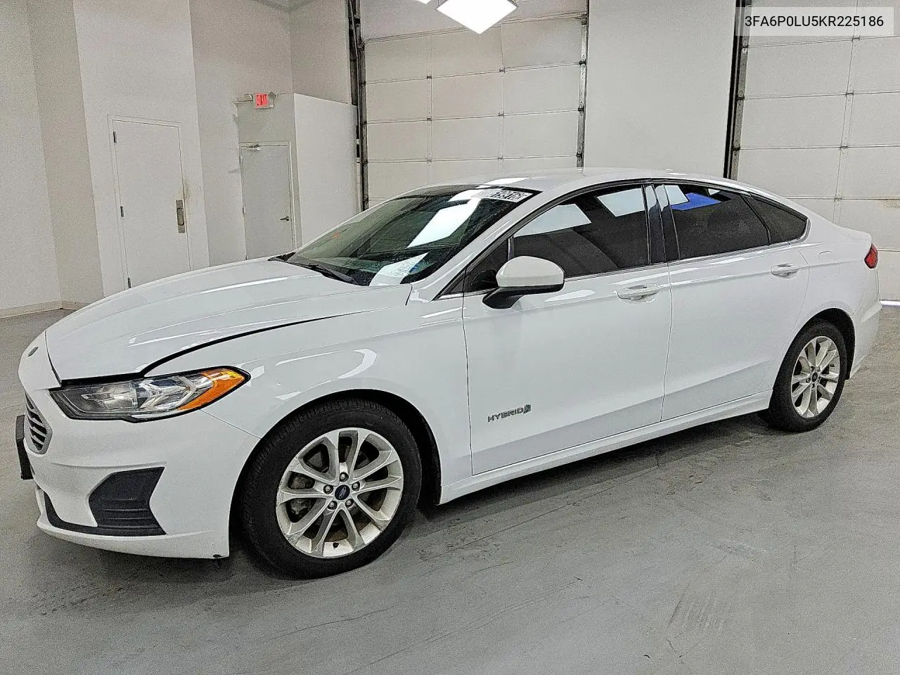 FORD FUSION 2019, VIN 3FA6P0LU5KR225186