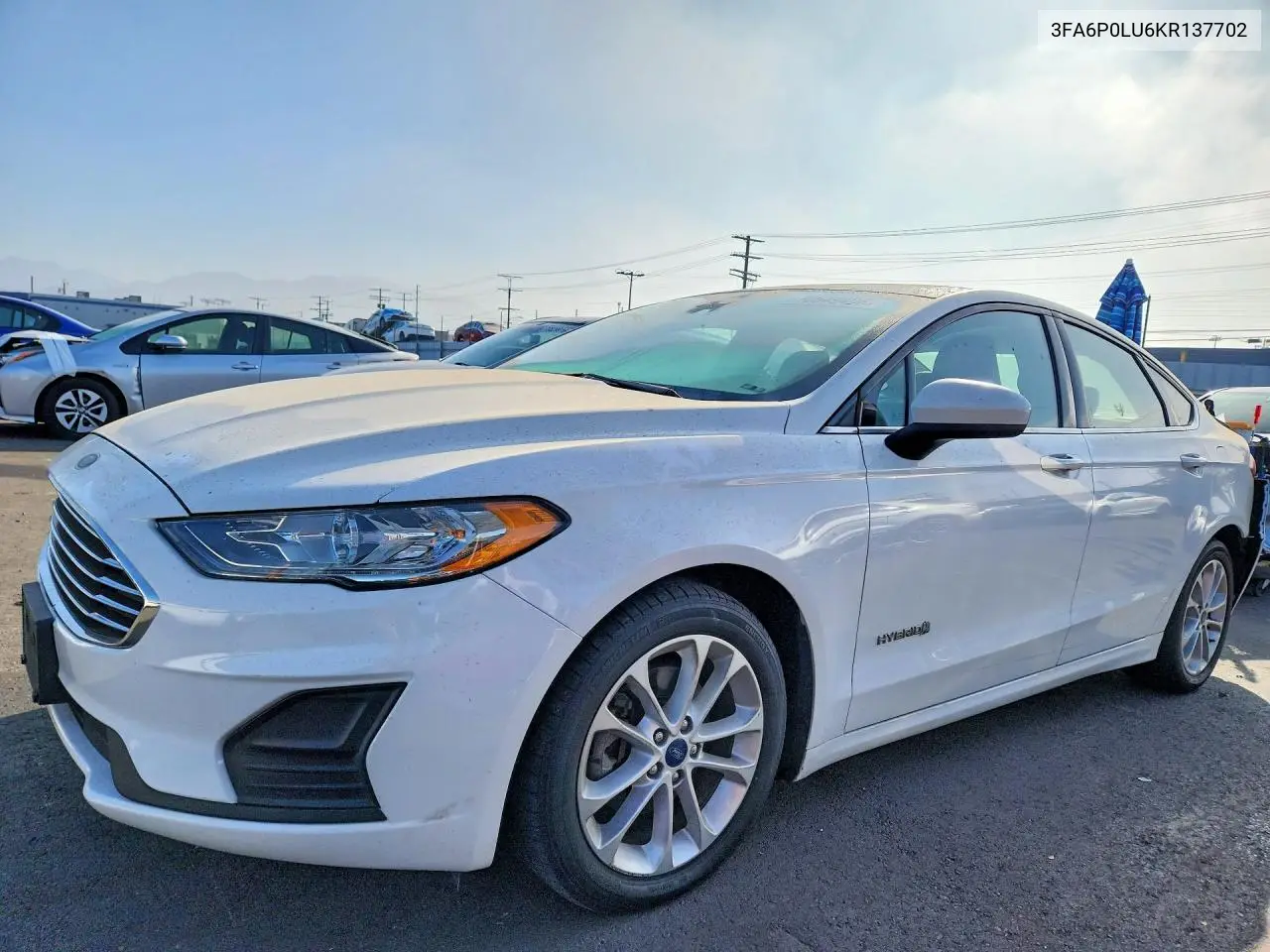 FORD FUSION 2019, VIN 3FA6P0LU6KR137702
