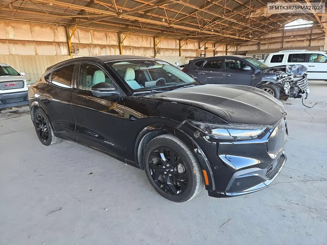 2023 FORD MUSTANG MACH-E VIN 3FMTK3R75PMA27027 — фото 4