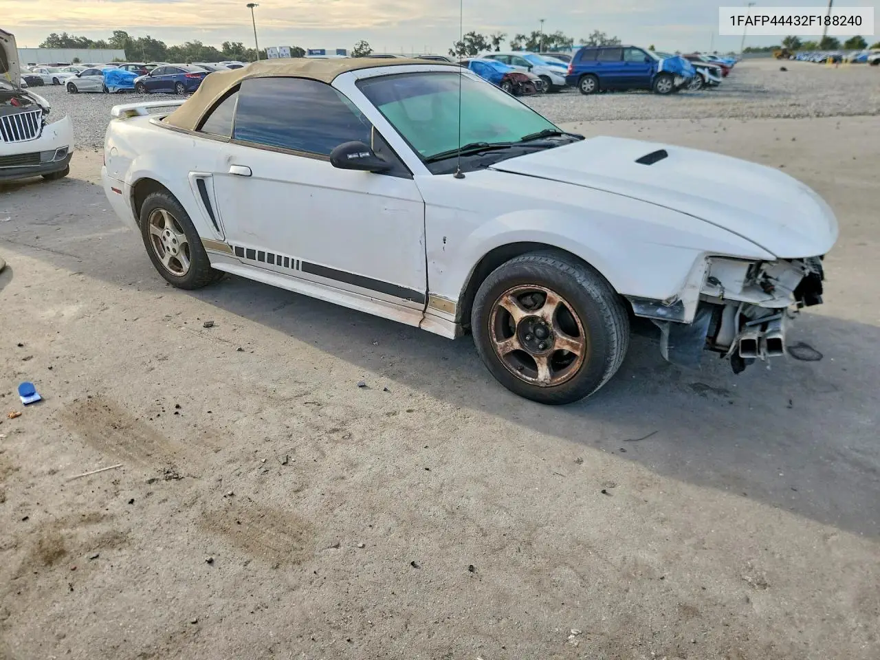 2002 FORD MUSTANG VIN 1FAFP44432F188240 — фото 4
