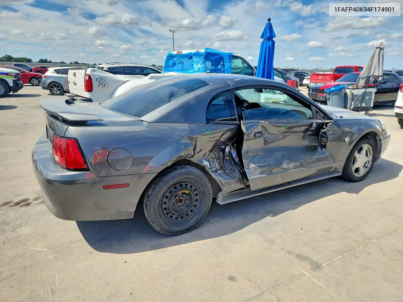 2004 FORD MUSTANG VIN 1FAFP40634F174901 — фото 3