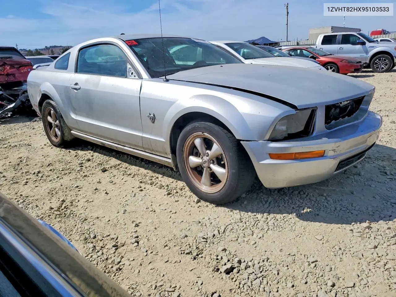 2009 FORD MUSTANG VIN 1ZVHT82HX95103533 — фото 4