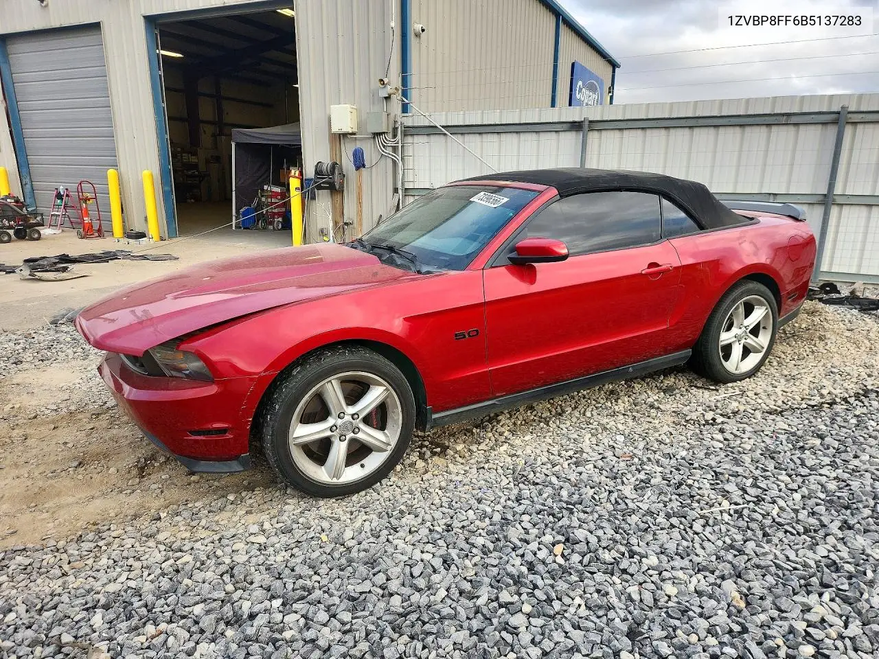 FORD MUSTANG 2011, VIN 1ZVBP8FF6B5137283