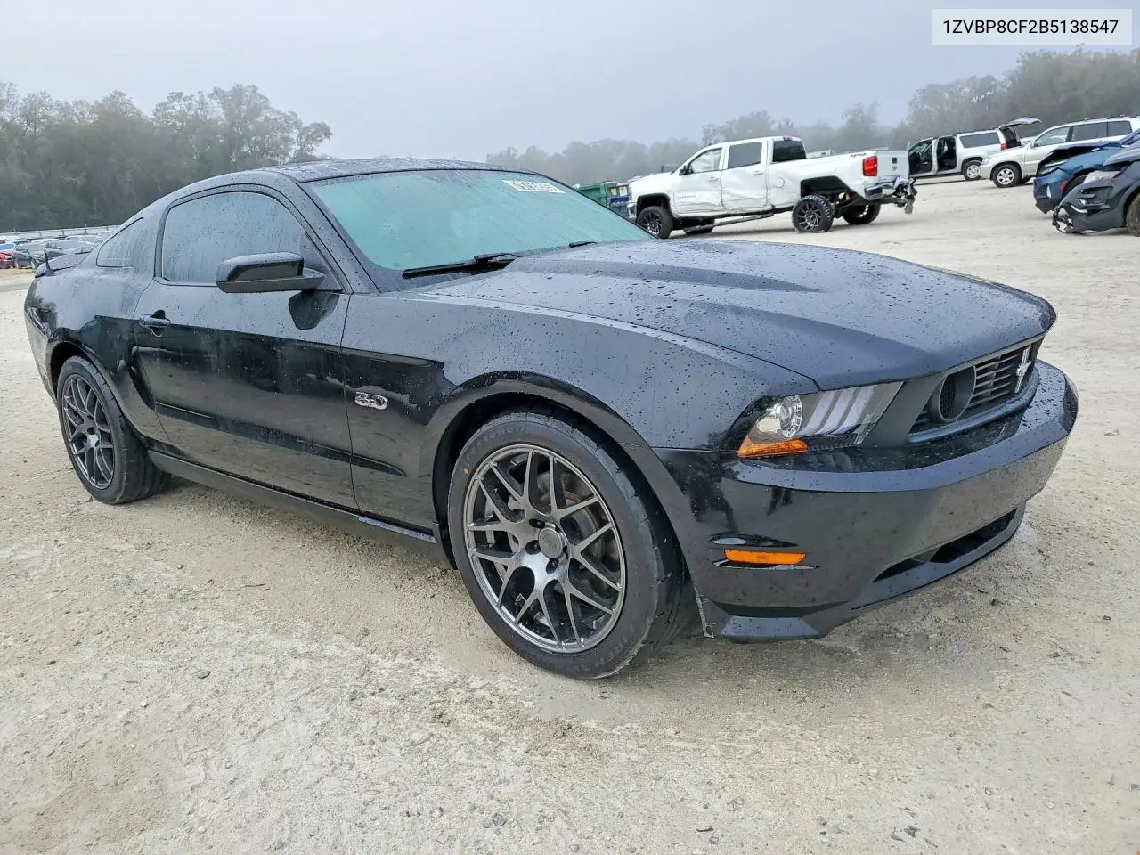 FORD MUSTANG 2011, VIN 1ZVBP8CF2B5138547