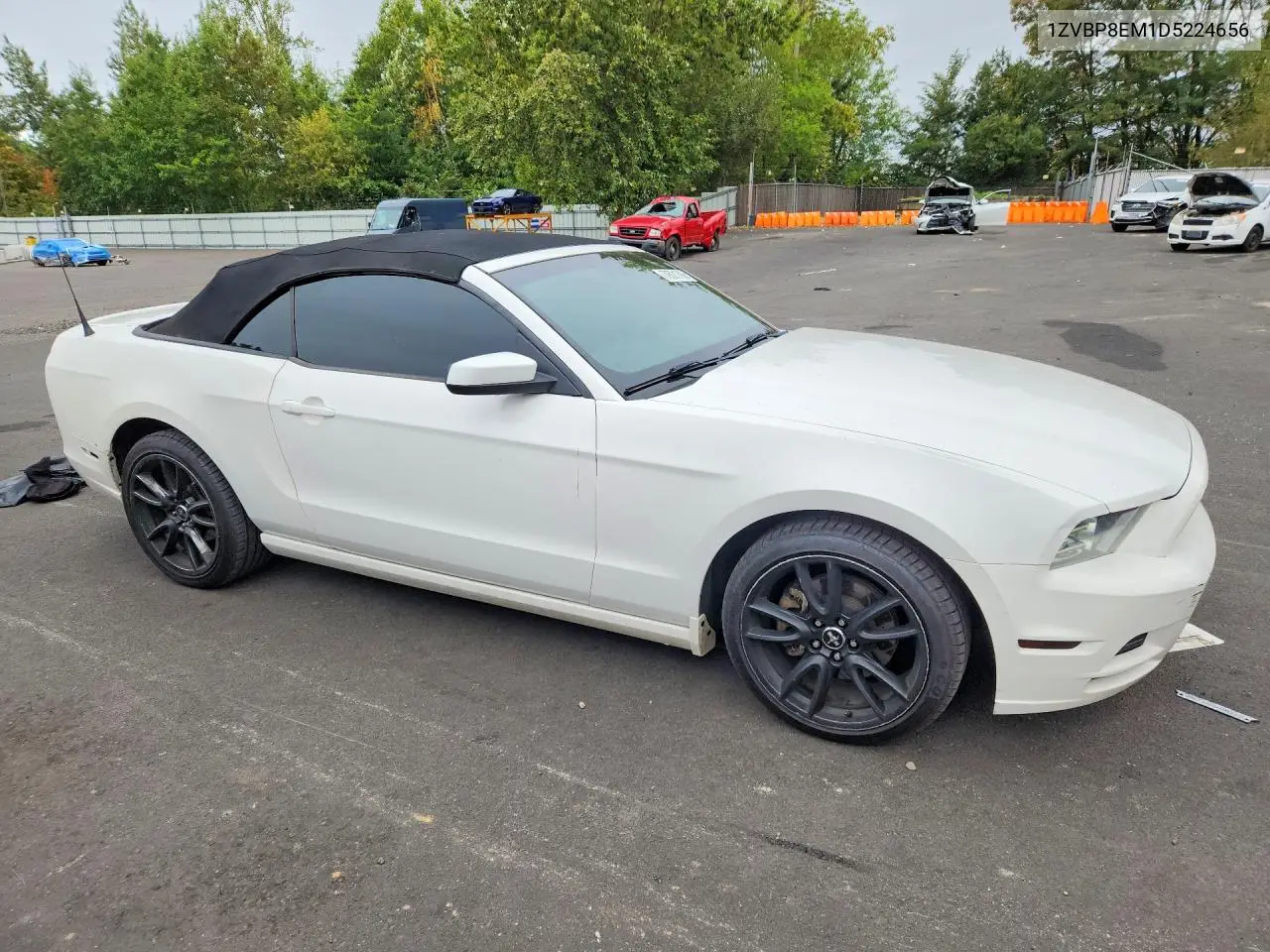 2013 FORD MUSTANG VIN 1ZVBP8EM1D5224656 — фото 4
