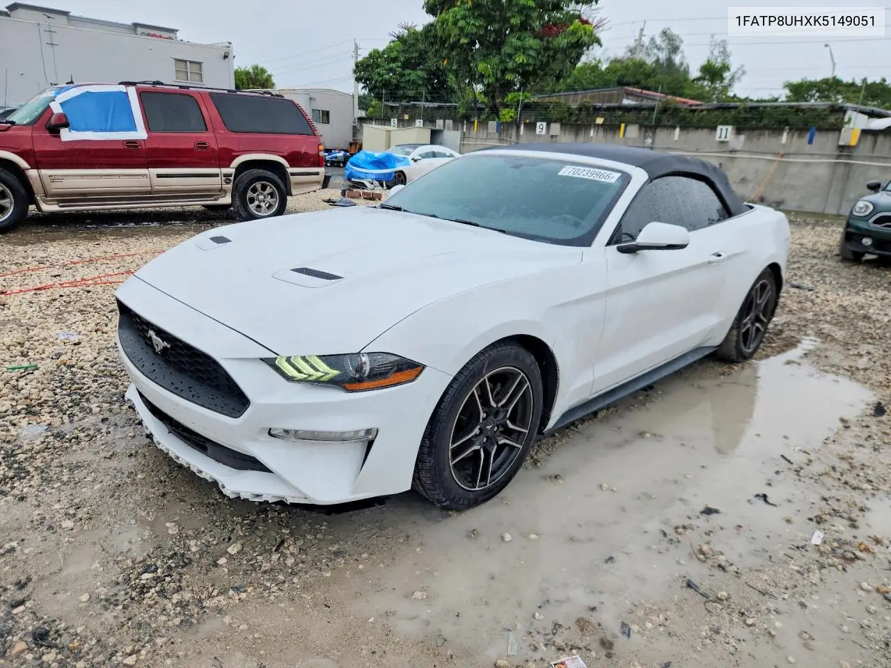 FORD MUSTANG 2019, VIN 1FATP8UHXK5149051