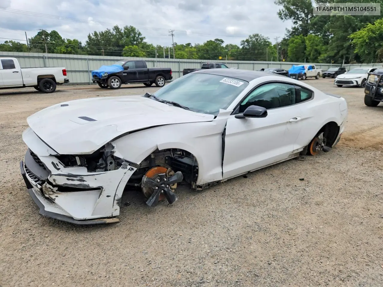 FORD MUSTANG 2021, VIN 1FA6P8TH1M5104551