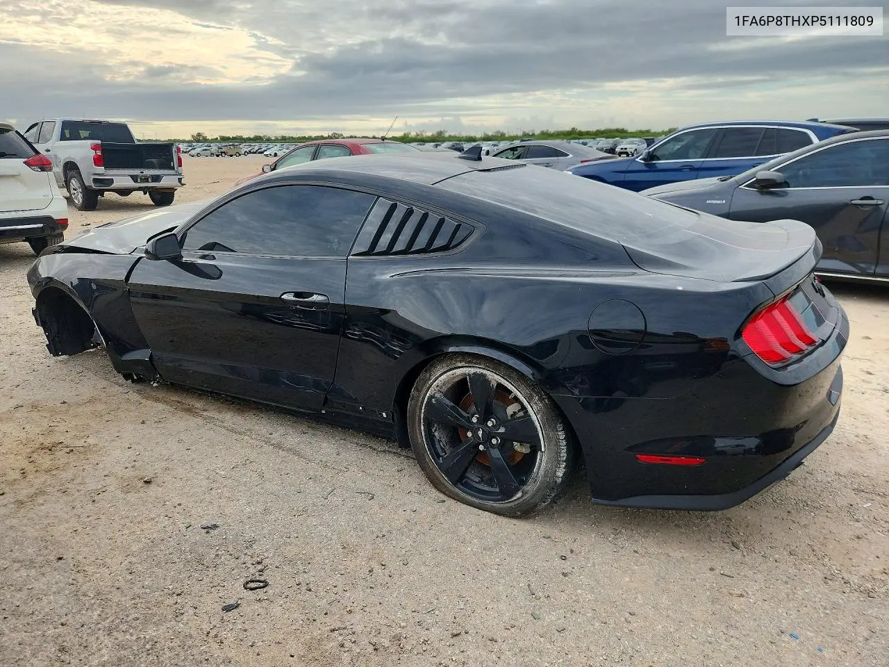 2023 FORD MUSTANG VIN 1FA6P8THXP5111809 — фото 2