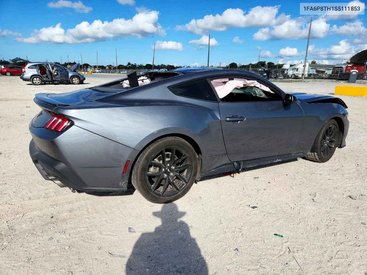 2025 FORD MUSTANG VIN 1FA6P8TH1S5111853 — фото 3