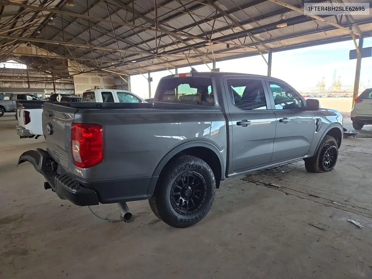 2025 FORD RANGER VIN 1FTER4BH2SLE62695 — фото 3
