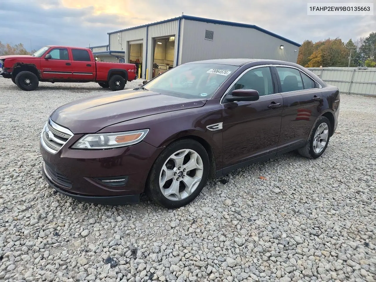 FORD TAURUS 2011, VIN 1FAHP2EW9BG135663