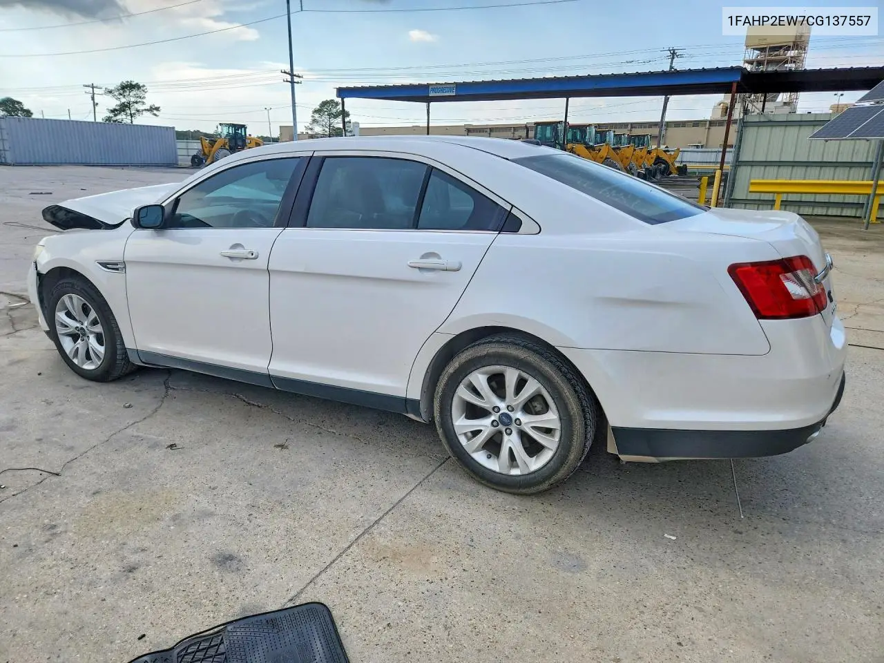 2012 FORD TAURUS VIN 1FAHP2EW7CG137557 — фото 2