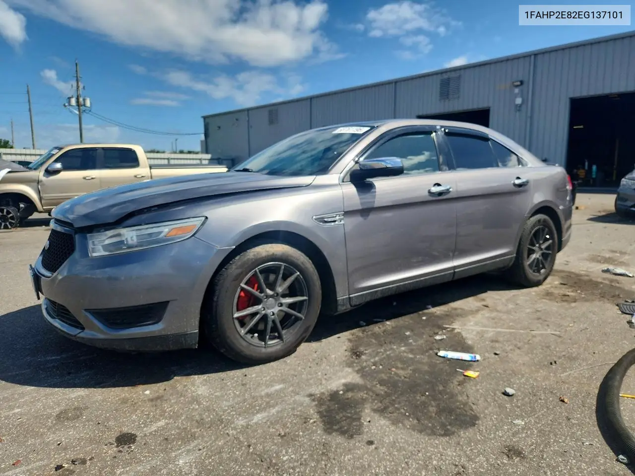 FORD TAURUS 2014, VIN 1FAHP2E82EG137101
