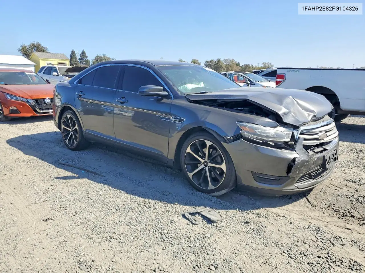 2015 FORD TAURUS VIN 1FAHP2E82FG104326 — фото 4