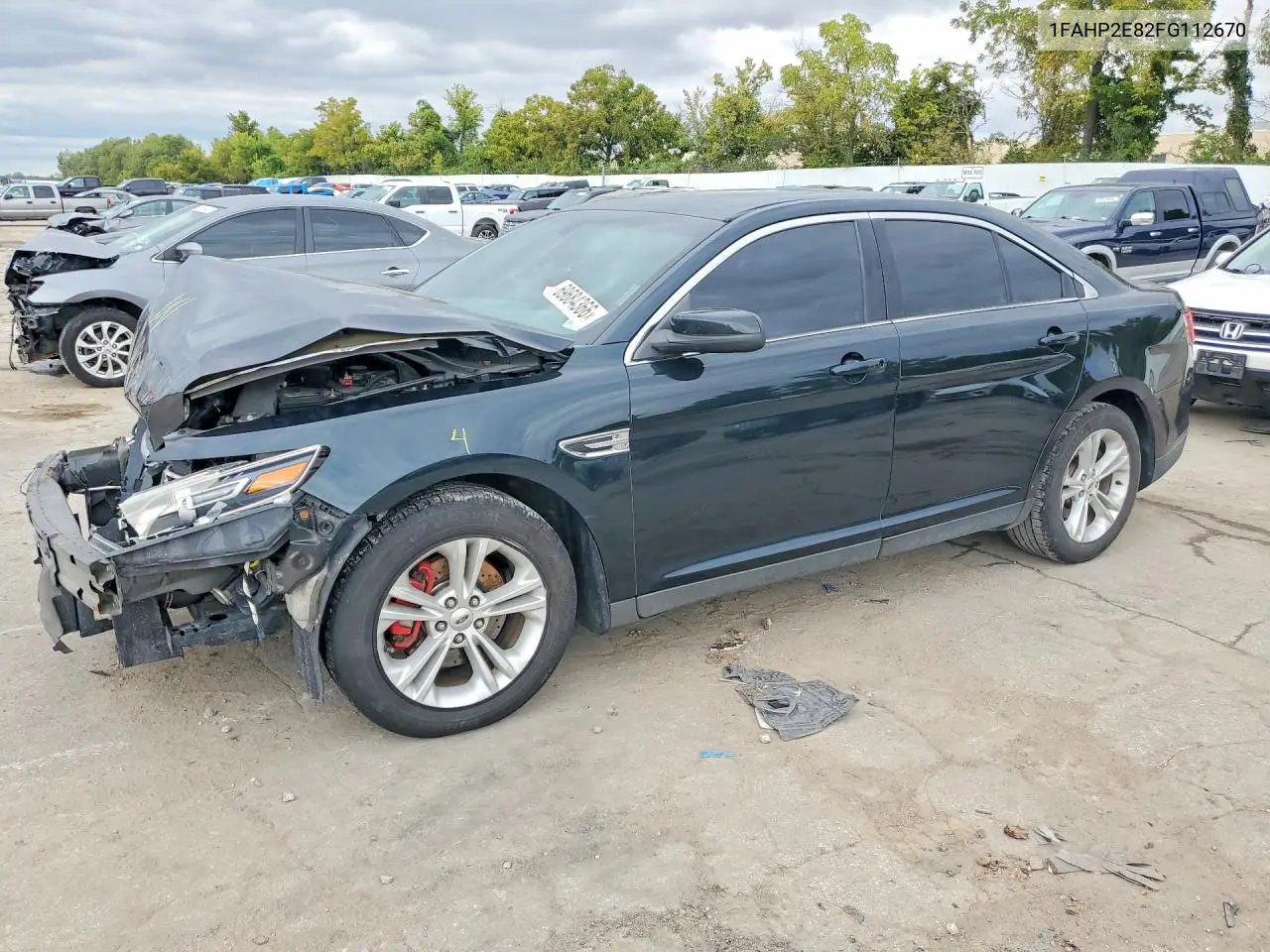 FORD TAURUS 2015, VIN 1FAHP2E82FG112670