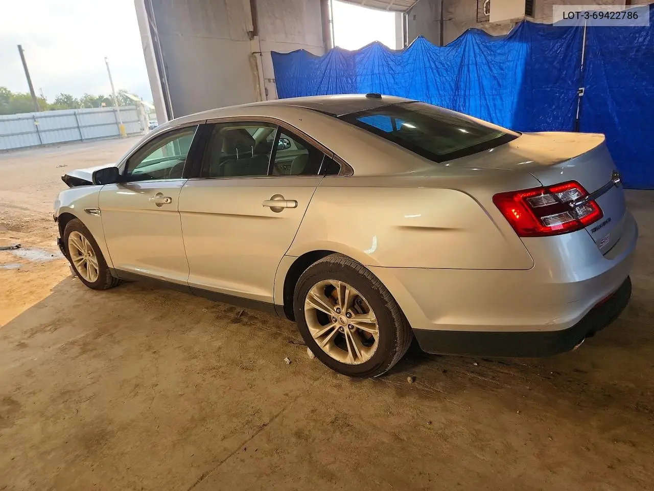 FORD TAURUS 2017, VIN 1FAHP2D84HG135789