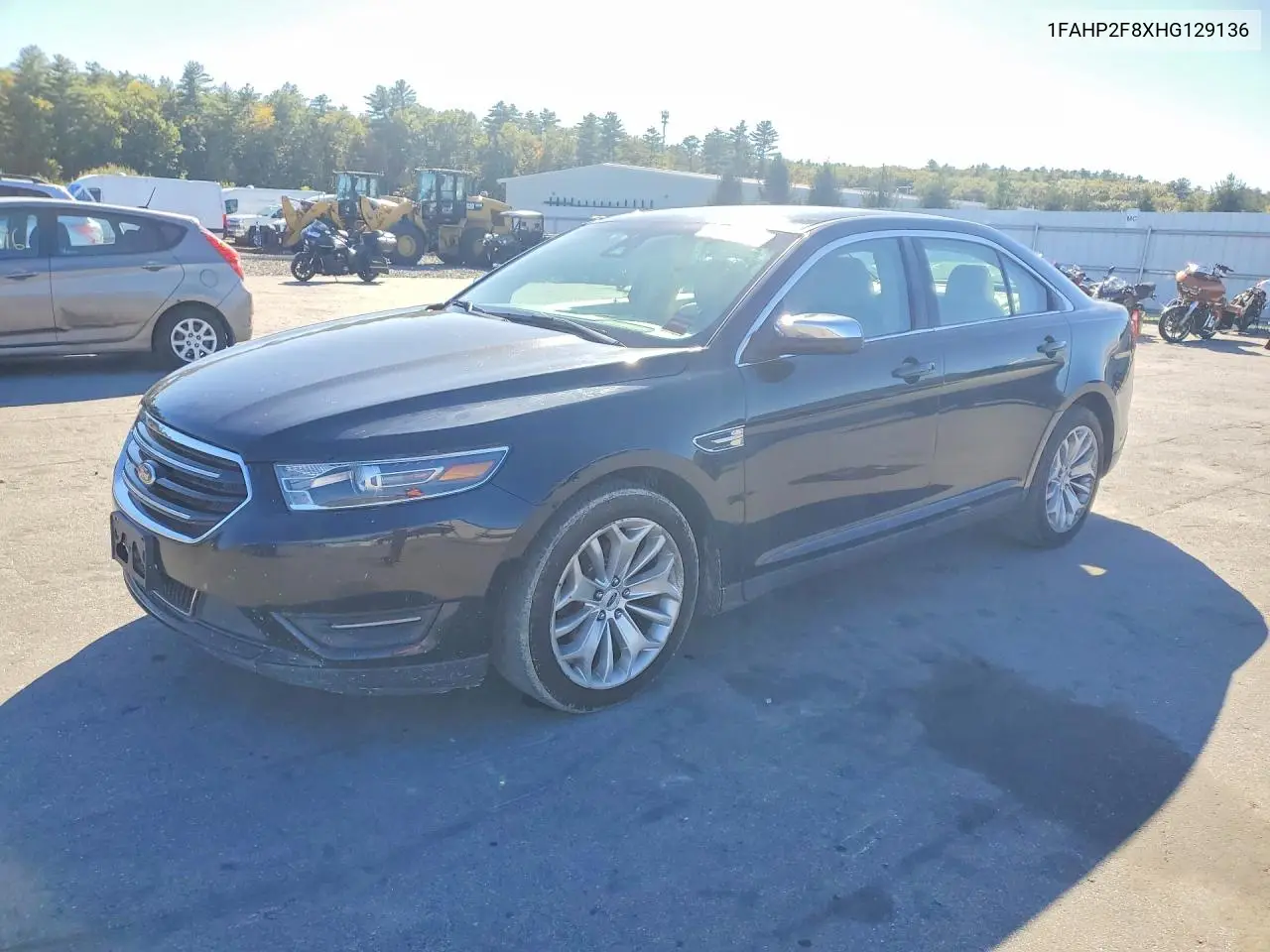 FORD TAURUS 2017, VIN 1FAHP2F8XHG129136