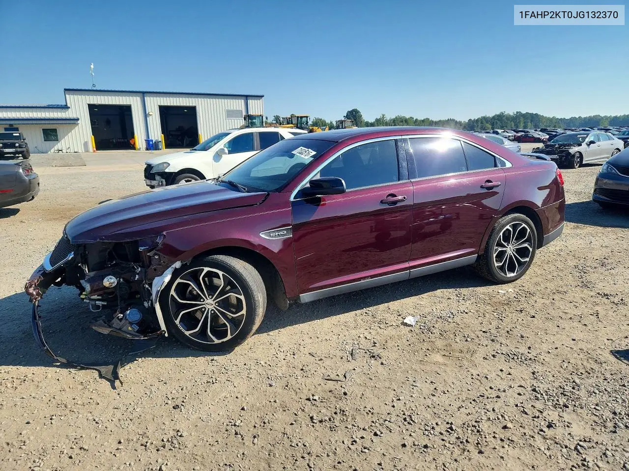 FORD TAURUS 2018, VIN 1FAHP2KT0JG132370