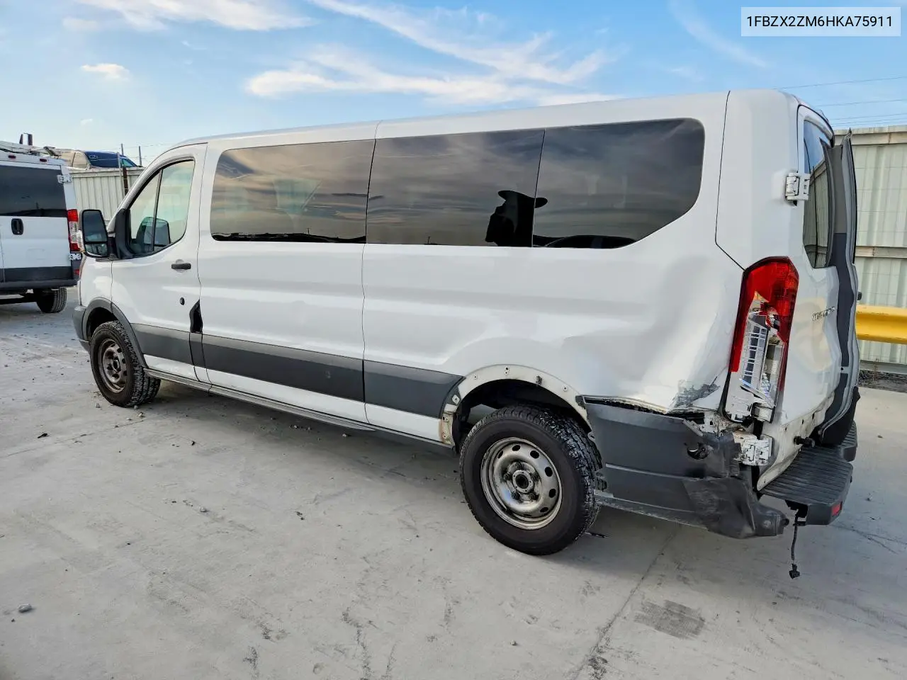 2017 FORD TRANSIT VIN 1FBZX2ZM6HKA75911 — фото 2