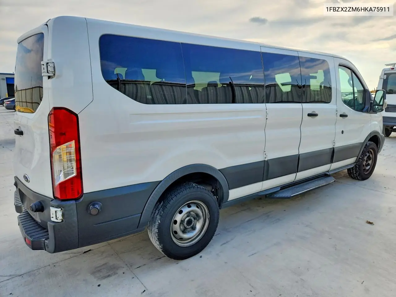 2017 FORD TRANSIT VIN 1FBZX2ZM6HKA75911 — фото 3