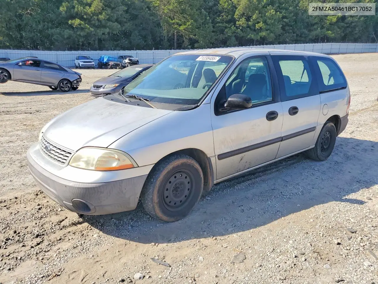 FORD WINDSTAR 2001, VIN 2FMZA50461BC17052
