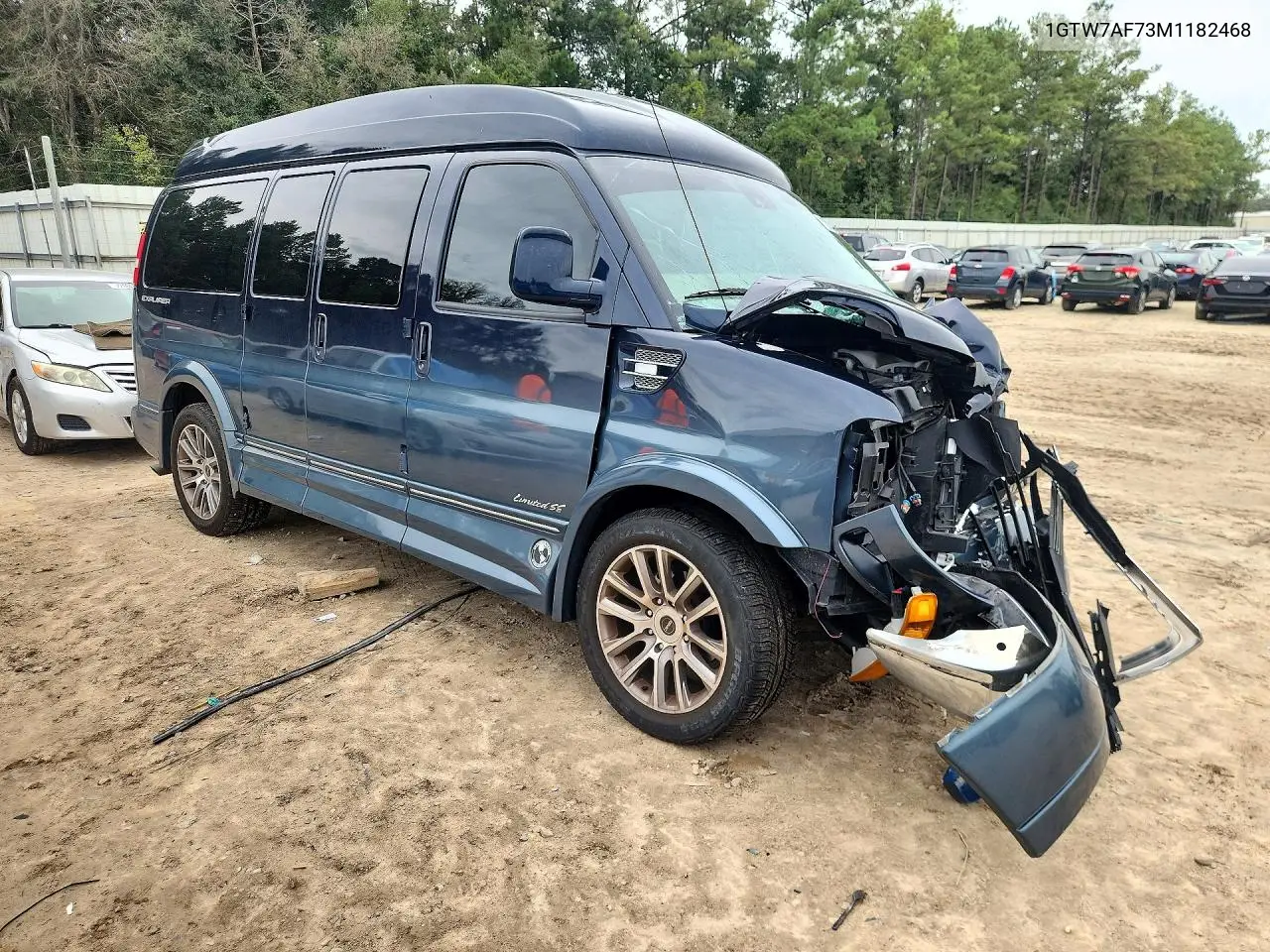 2021 GMC SAVANA VIN 1GTW7AF73M1182468 — фото 4