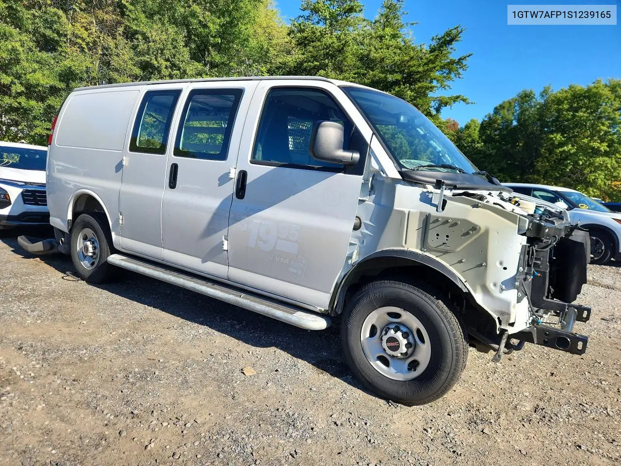 2025 GMC SAVANA VIN 1GTW7AFP1S1239165 — фото 4