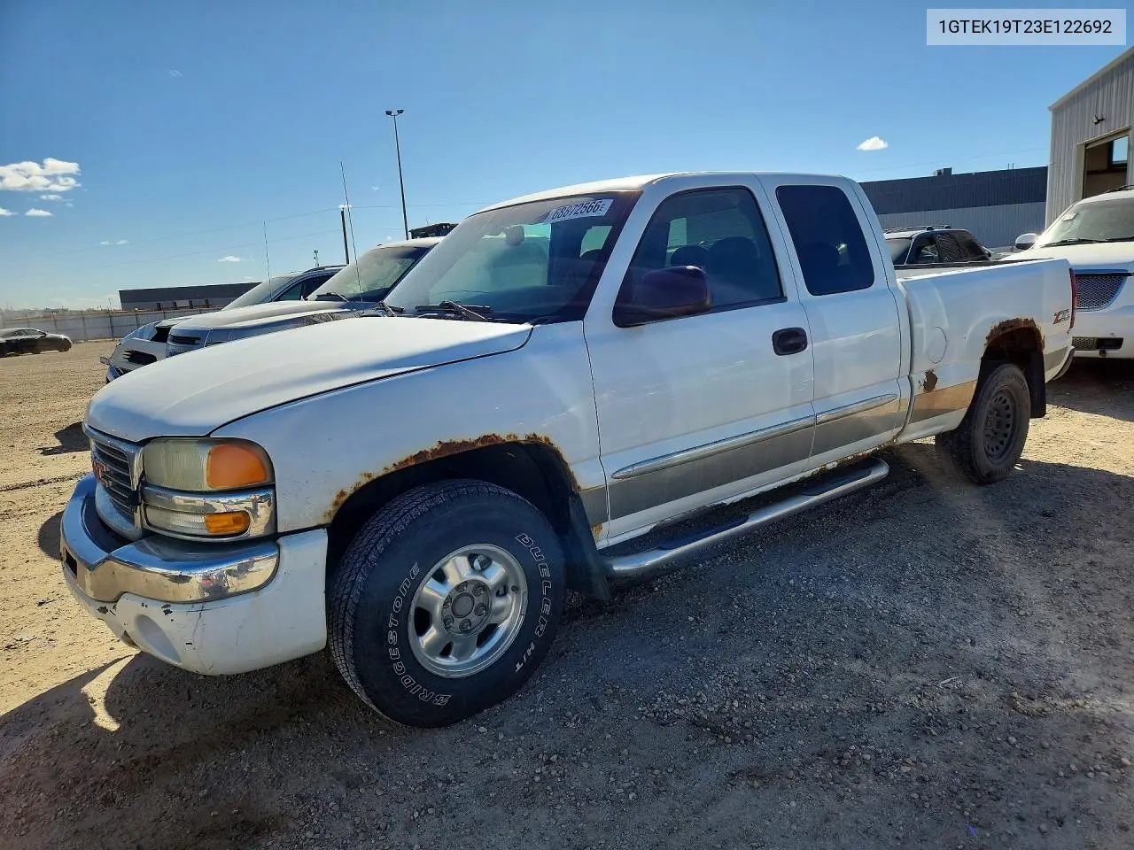 GMC SIERRA 2003, VIN 1GTEK19T23E122692