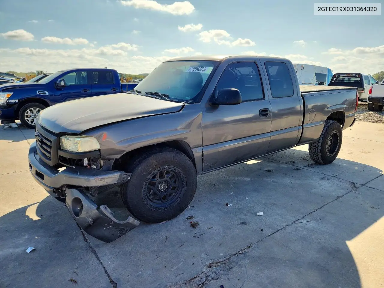 GMC SIERRA 2003, VIN 2GTEC19X031364320