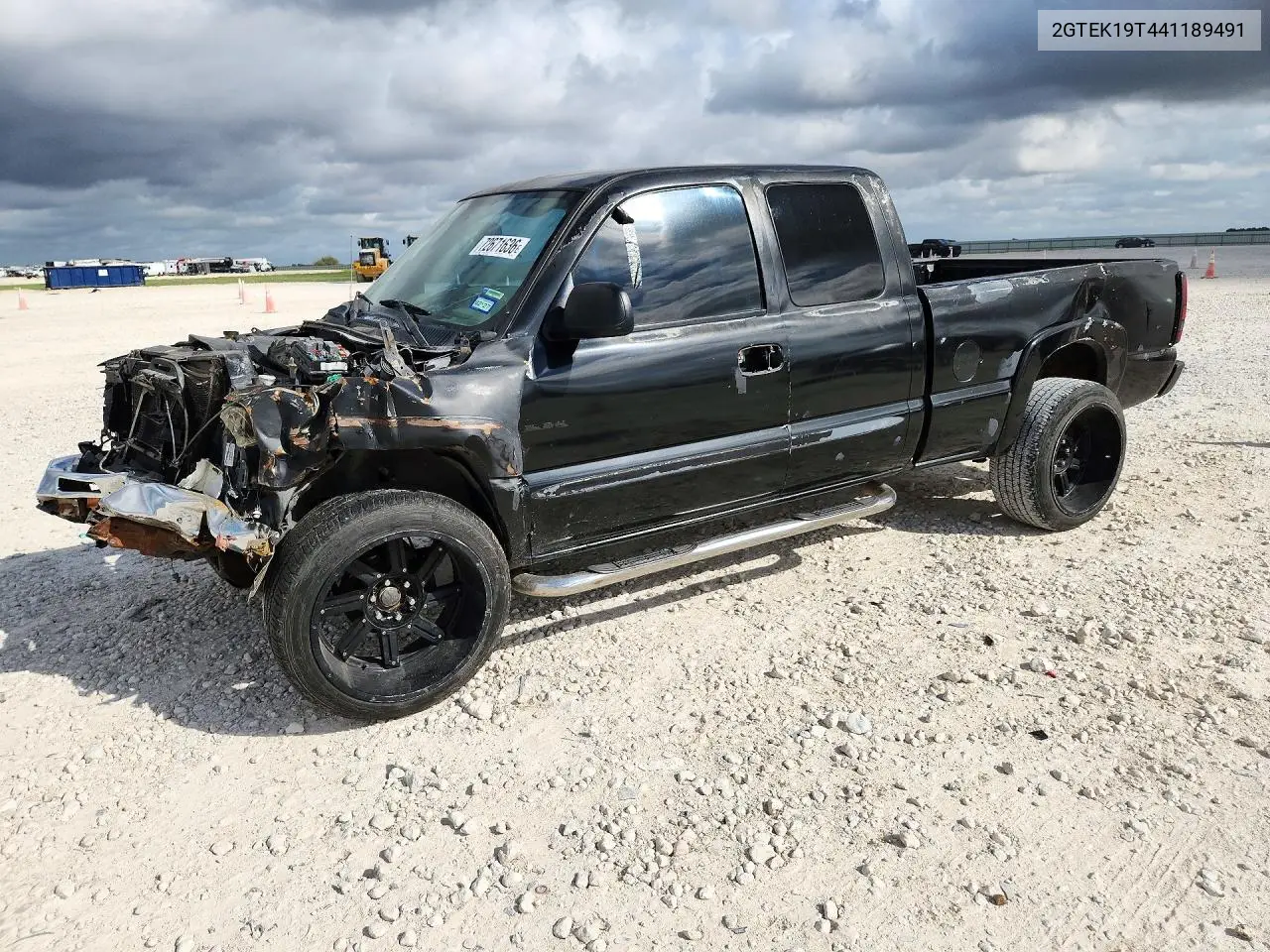 GMC SIERRA 2004, VIN 2GTEK19T441189491