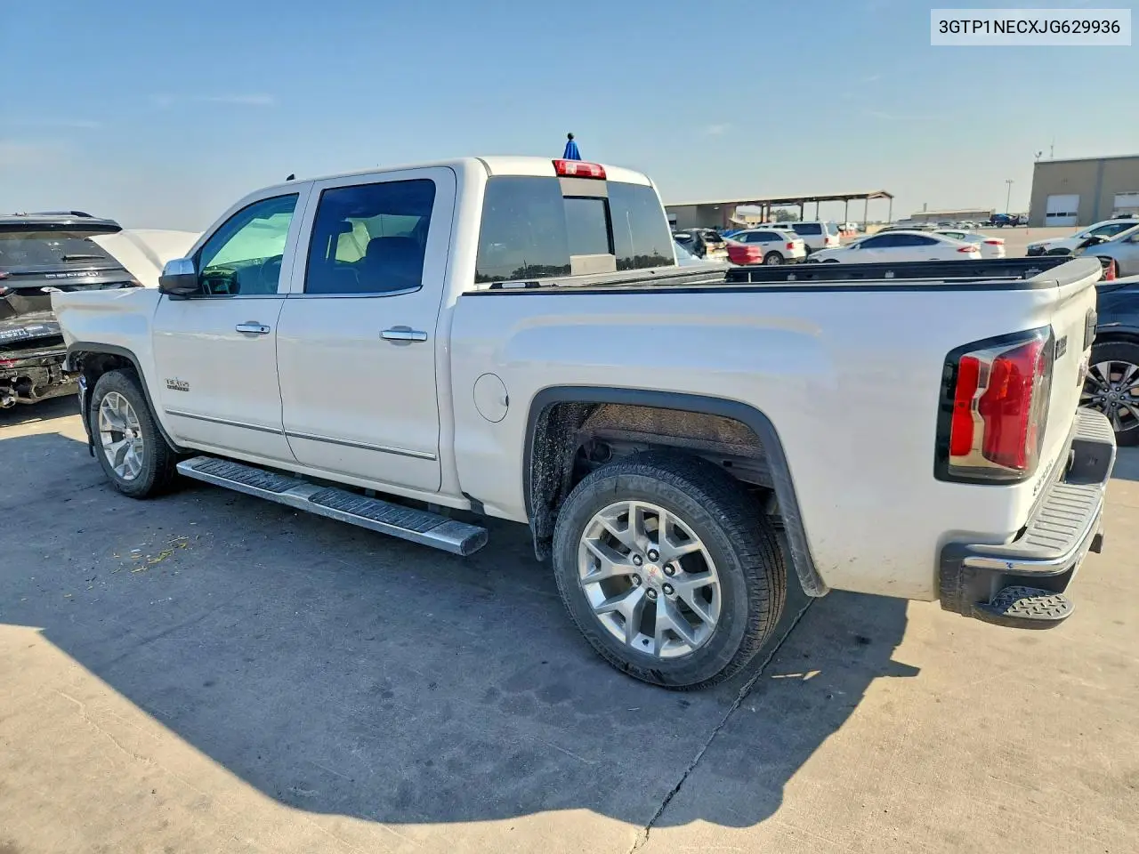 2018 GMC SIERRA VIN 3GTP1NECXJG629936 — фото 2