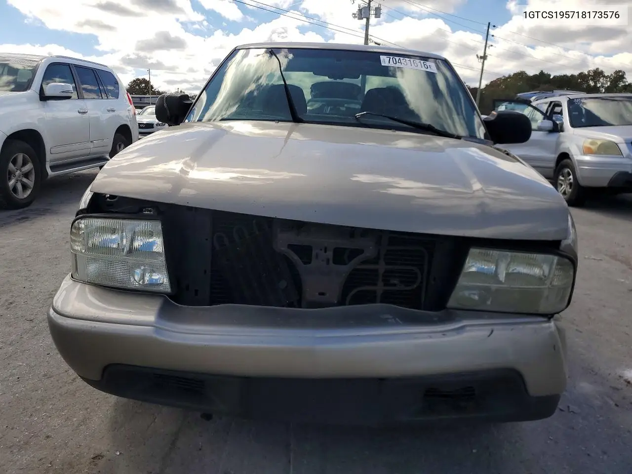 2001 GMC SONOMA VIN 1GTCS195718173576 — фото 5