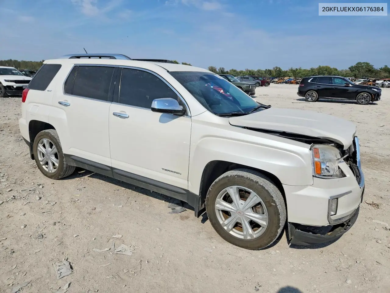 2016 GMC TERRAIN VIN 2GKFLUEKXG6176384 — фото 4