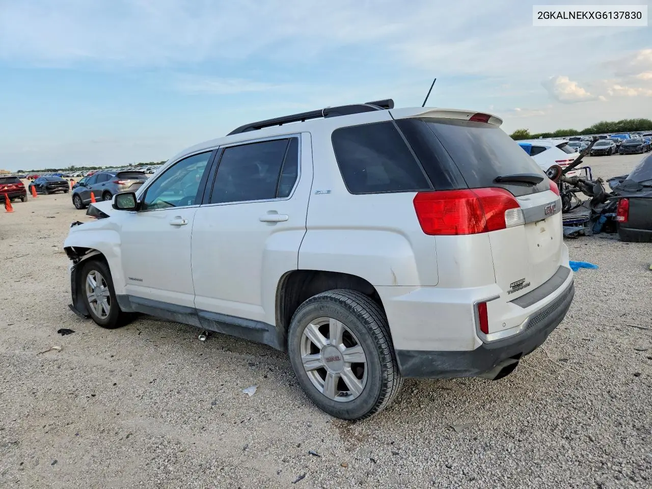 2016 GMC TERRAIN VIN 2GKALNEKXG6137830 — фото 2