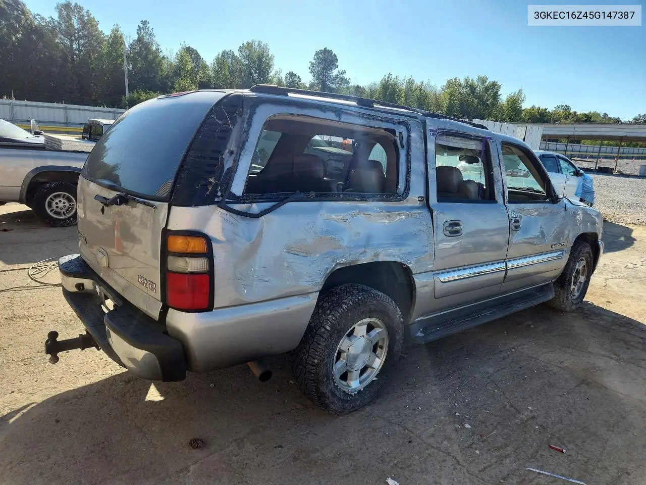 2005 GMC YUKON VIN 3GKEC16Z45G147387 — фото 3