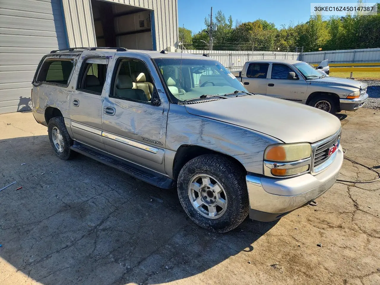 2005 GMC YUKON VIN 3GKEC16Z45G147387 — фото 4
